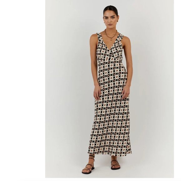 DISSH Dresses & Skirts - DISSH Dixon Black Floral Bias Midi Slip Dress